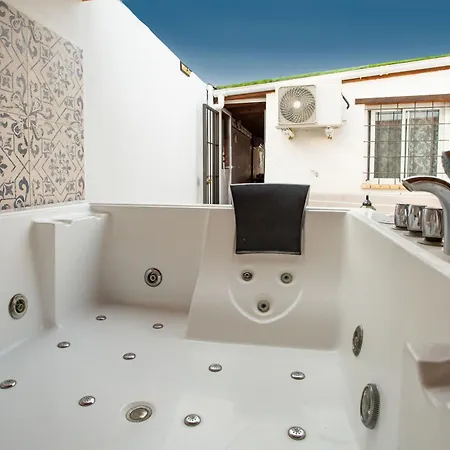 Casa Blanca Luxury Con Piscina Privada Y Jacuzzi Privado Villa